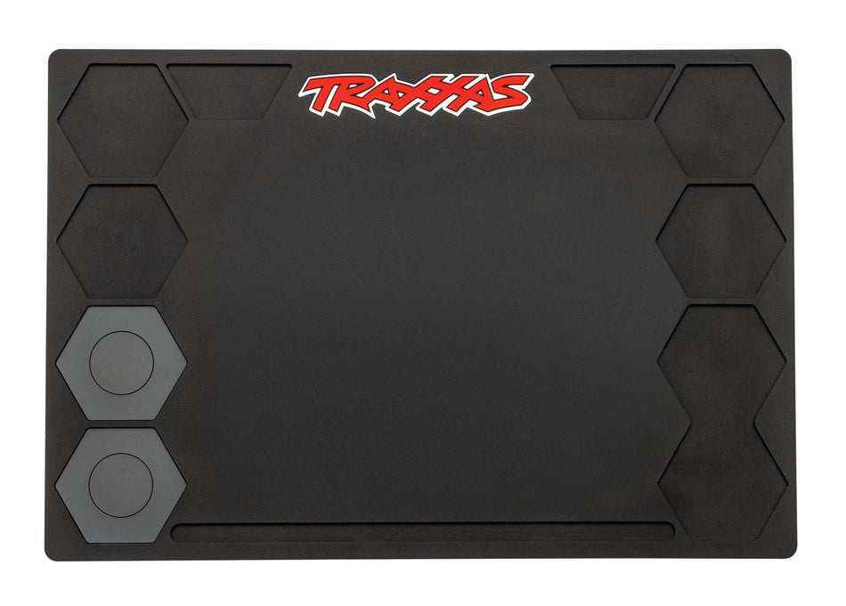 Traxxas 10813 Small Rubber Pit Mat (13" x 19")