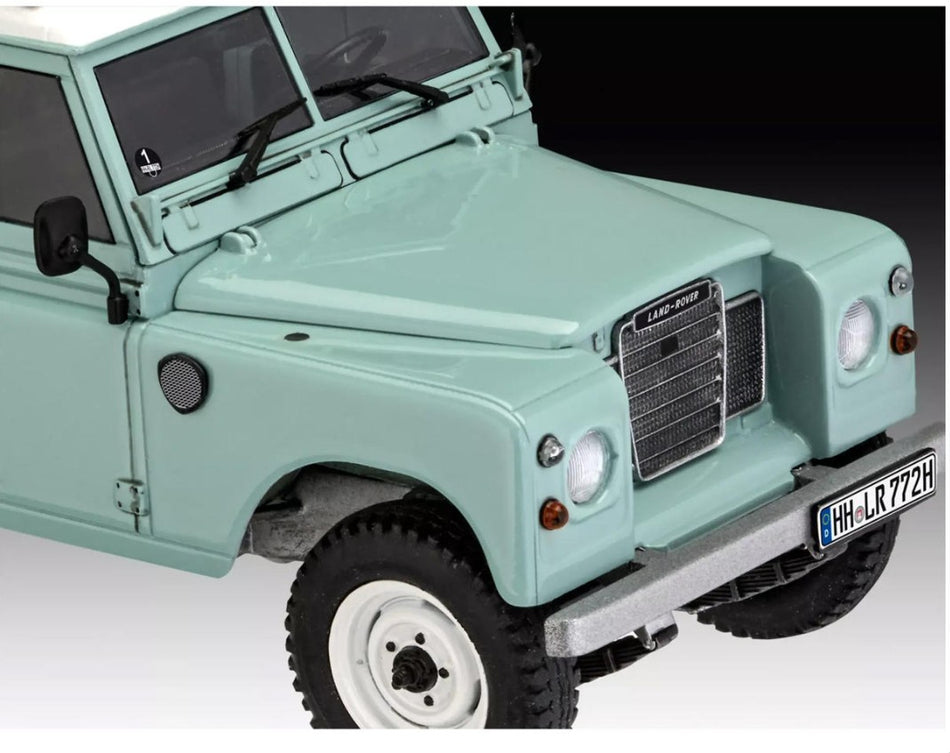 Land Rover Series III Plastic Model Kit