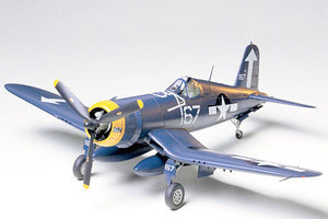 1/48 Vought F4U-1D Corsair Plastic Model Airplane Kit