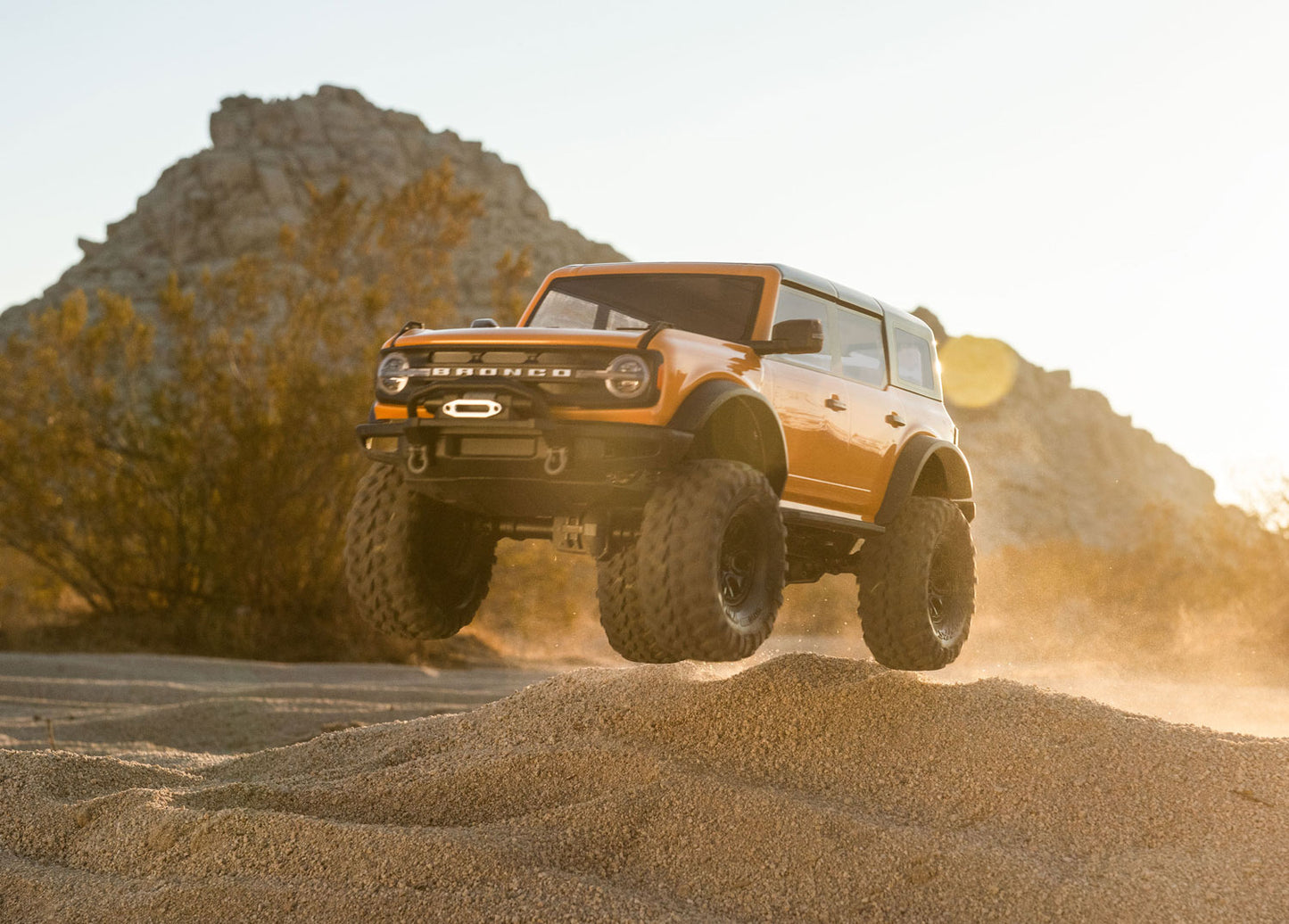 92076-4 TRX-4 2021 Ford Bronco 1/10 Scale Trail Crawler Orange